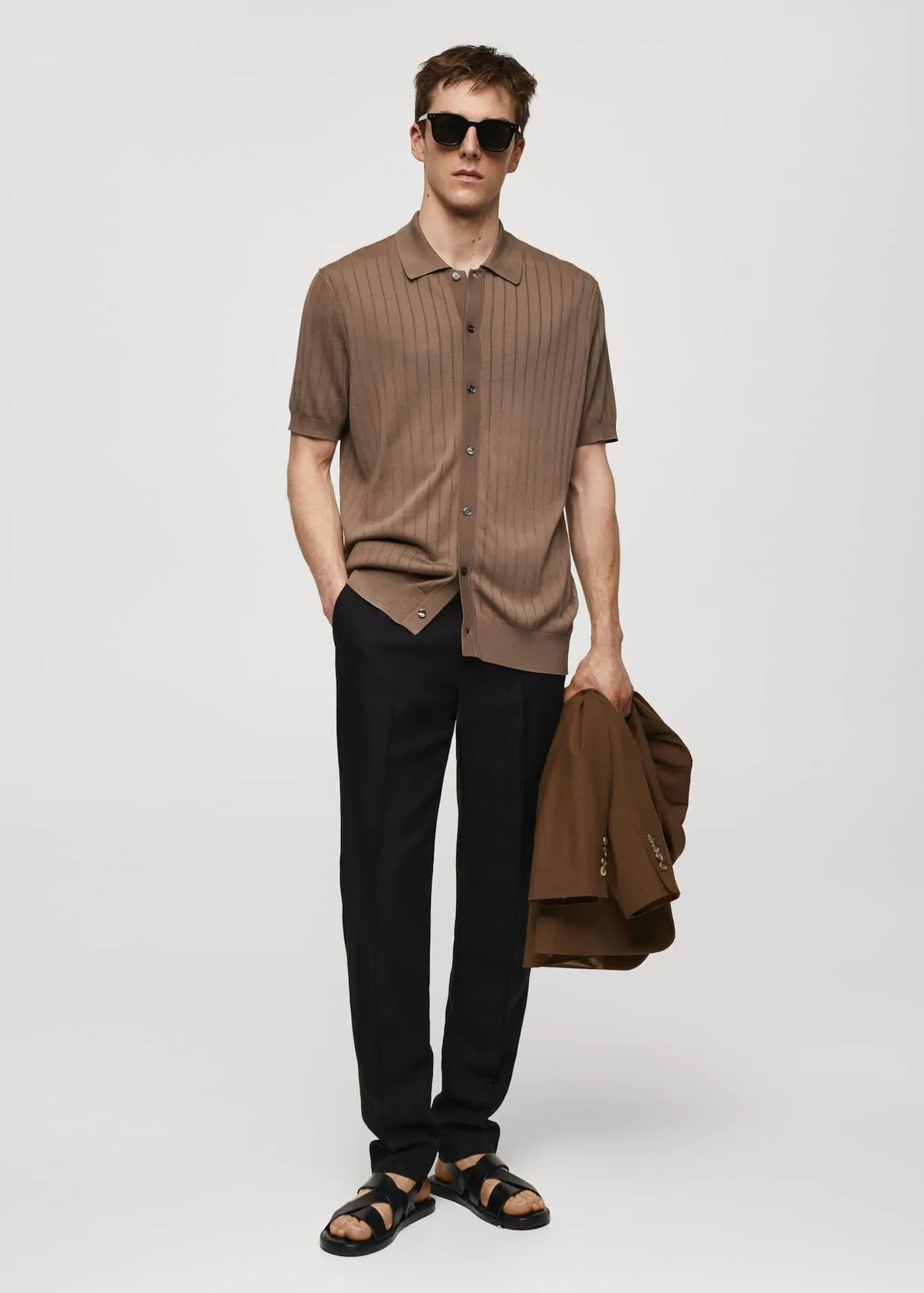 Knitted polo shirt with buttons