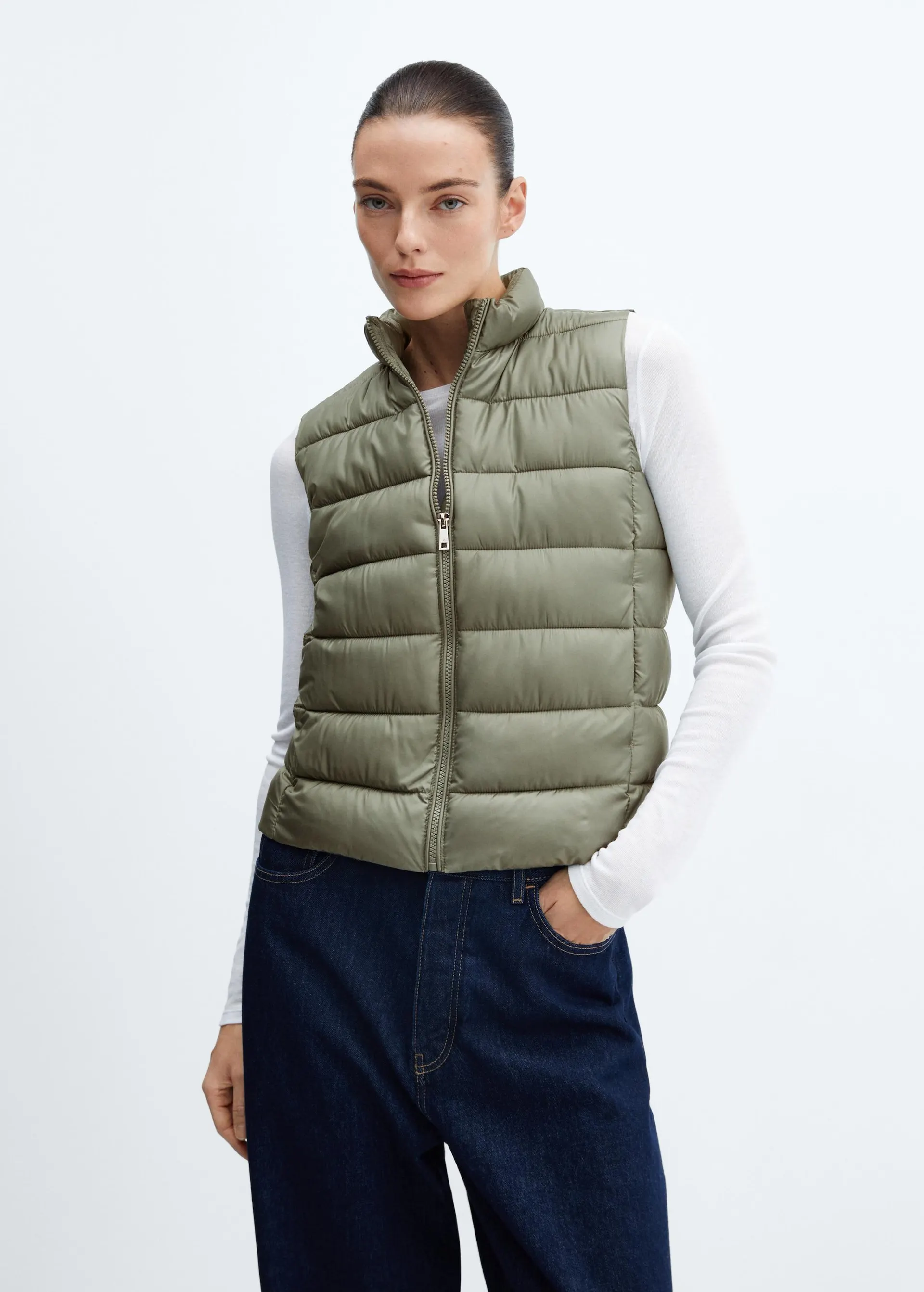 Ultra-light quilted gilet