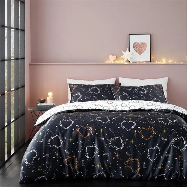 Hearts and Stars Reversible Duvet Cover Set