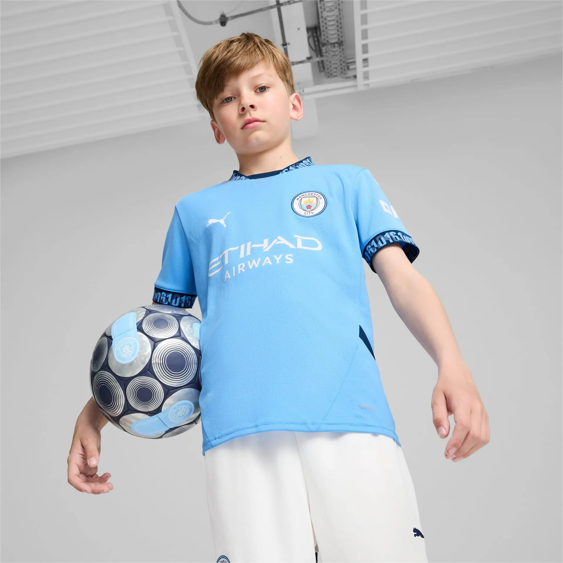 Manchester City 24/25 Home Youth Jersey