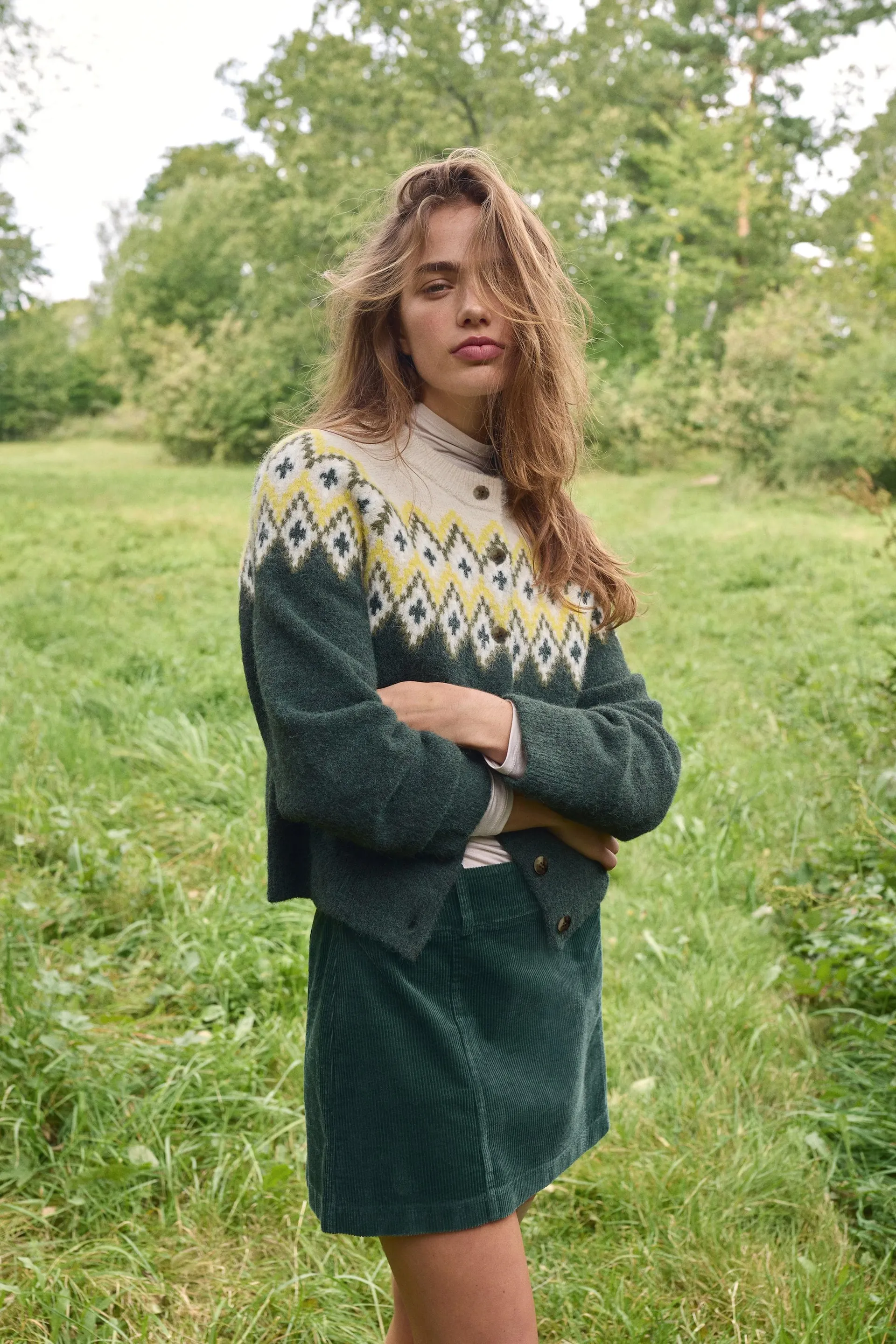 Jacquard-knit cardigan