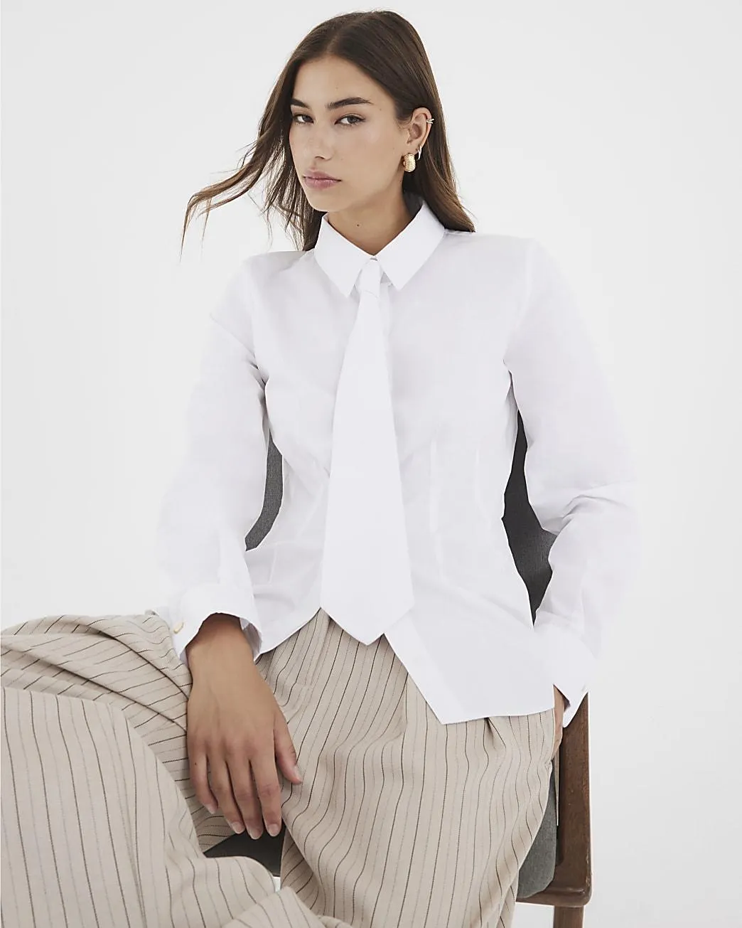 White Poplin Shirt With Tie