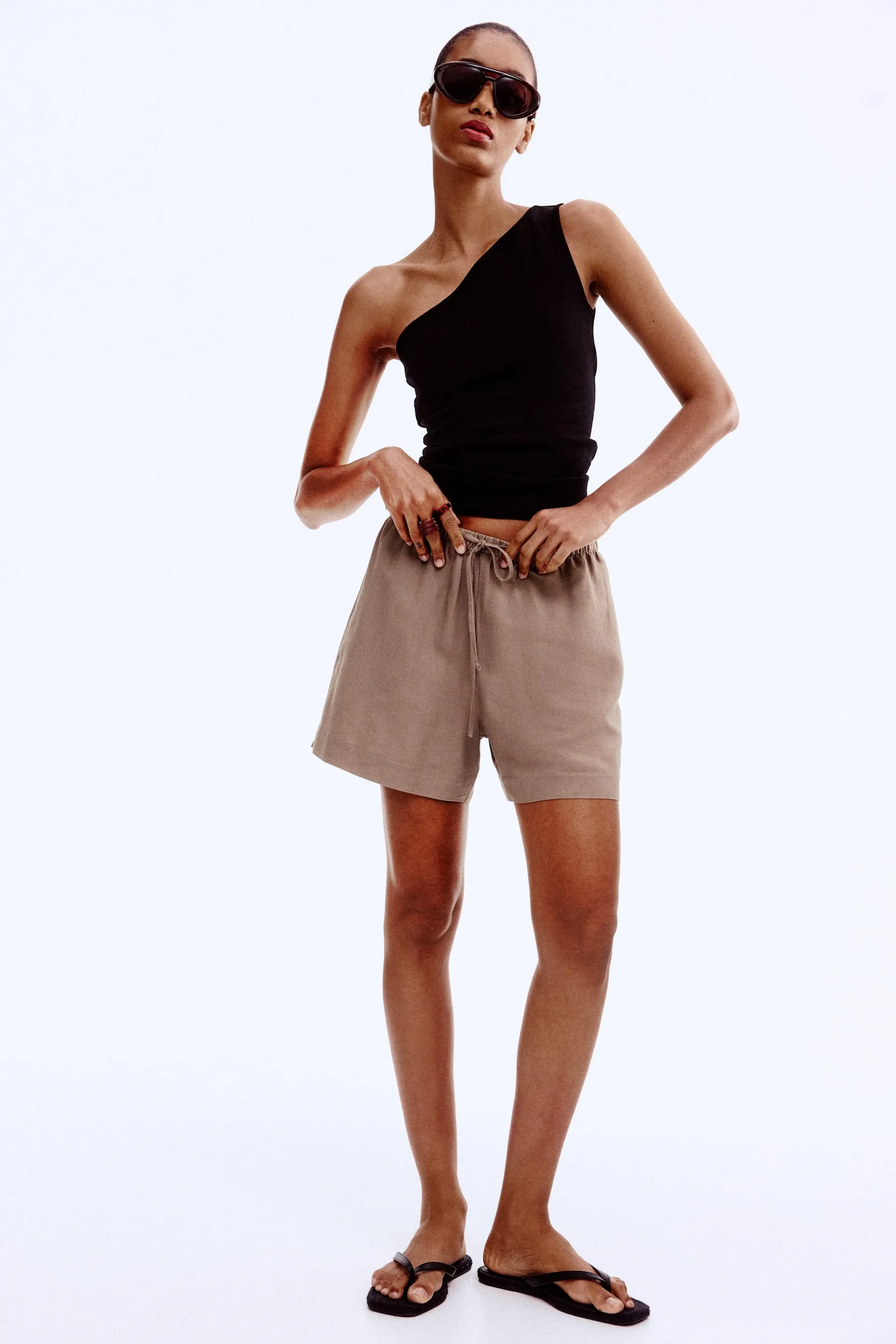 Linen-blend drawstring shorts