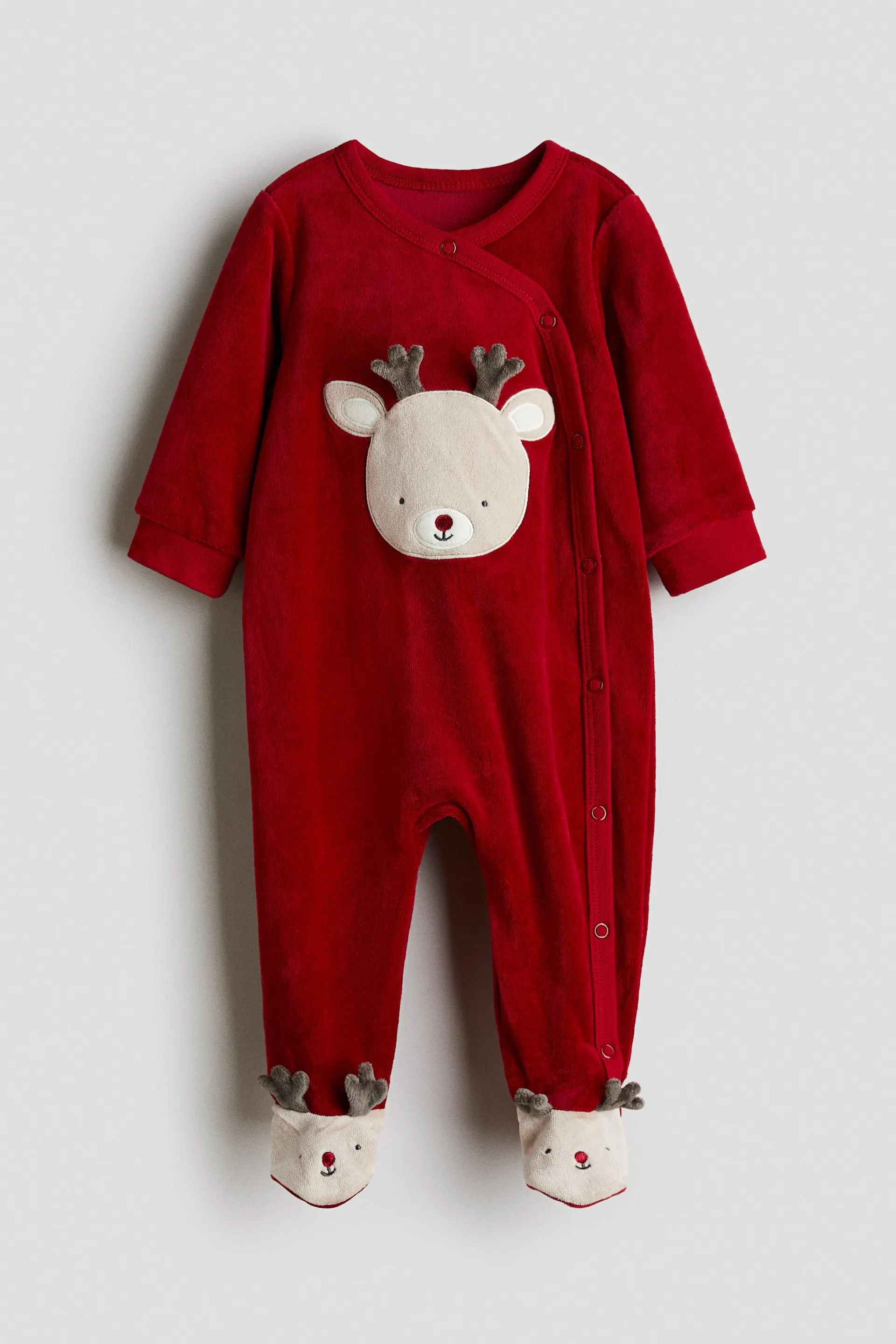 Velour sleepsuit with full feet