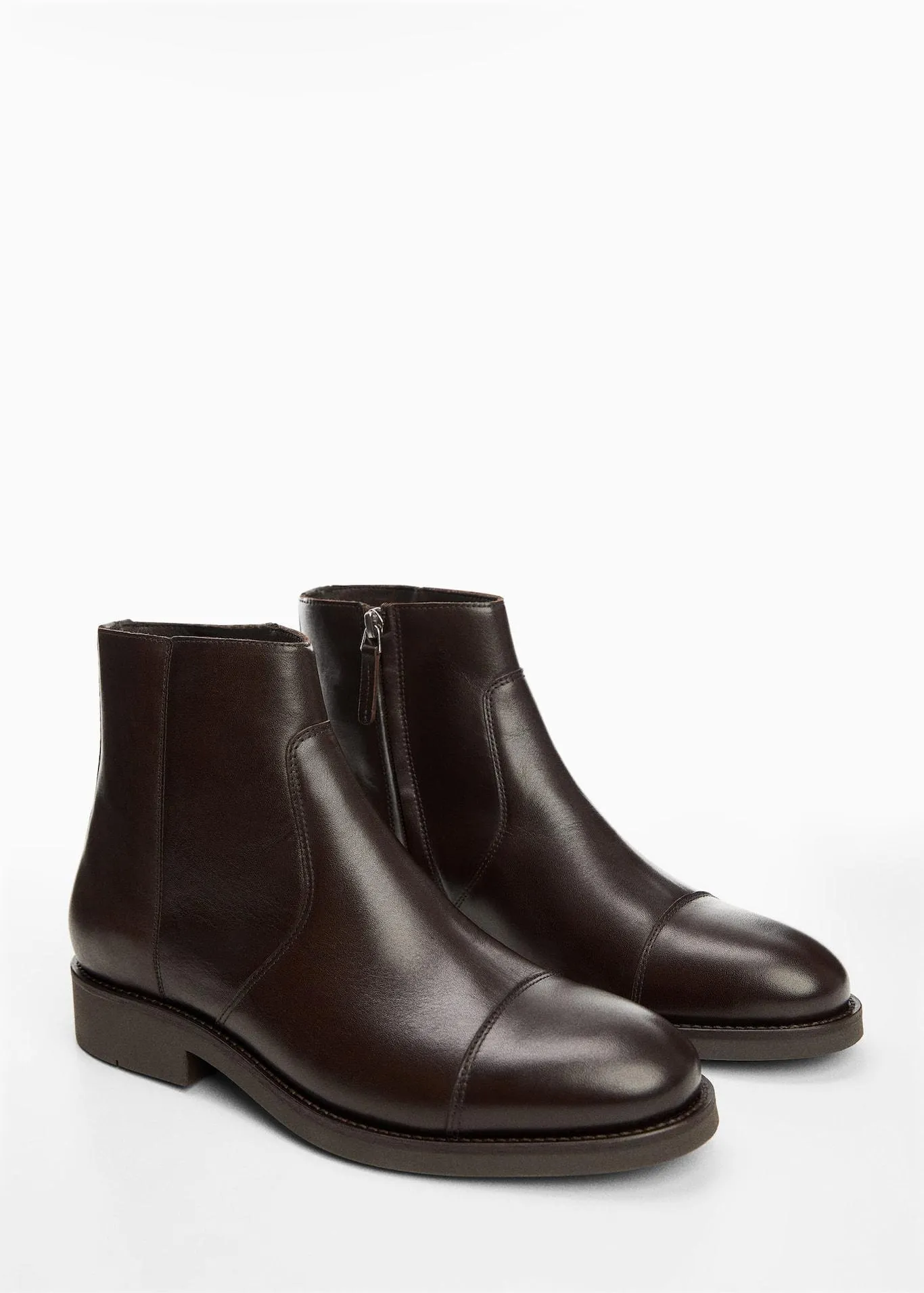 Leather Chelsea ankle boots