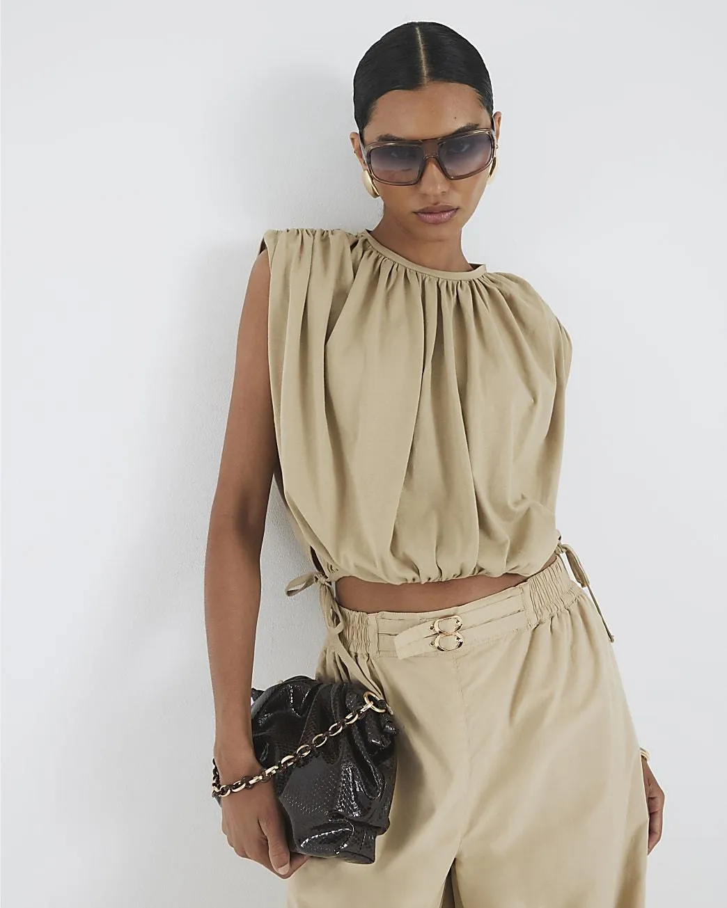 Beige Bubble Hem Ruched T-shirt