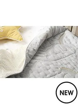 Dream Upon a Cloud Cotbed/Cot Quilt- Grey