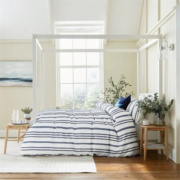 Clipped Duvet Cover Set