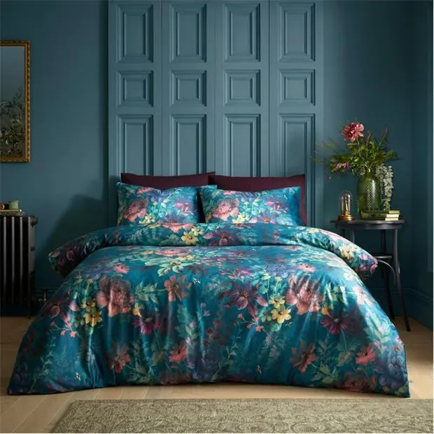 By CL Romantic Floral Duvet Cover Set