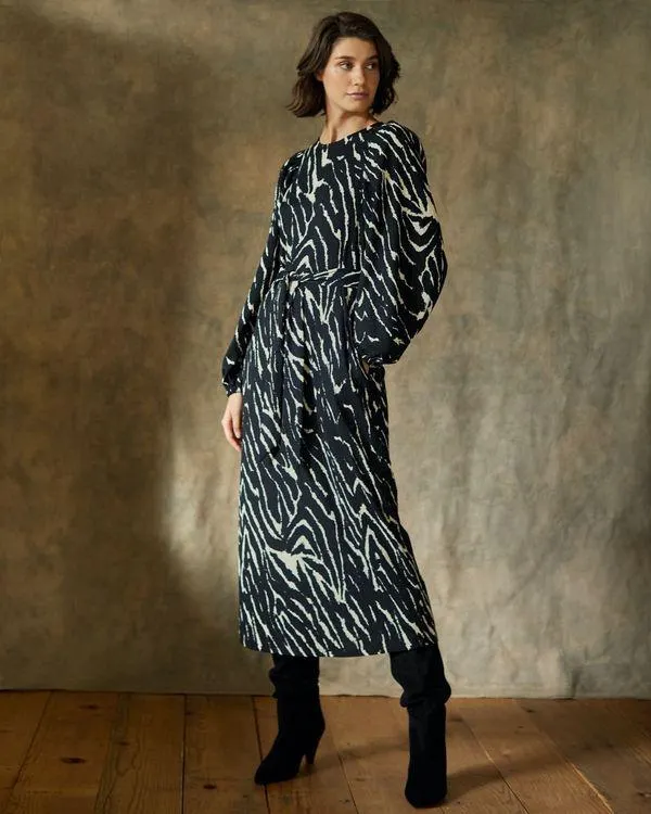 Gallery Printed Blouson Sleeve Midi Dress