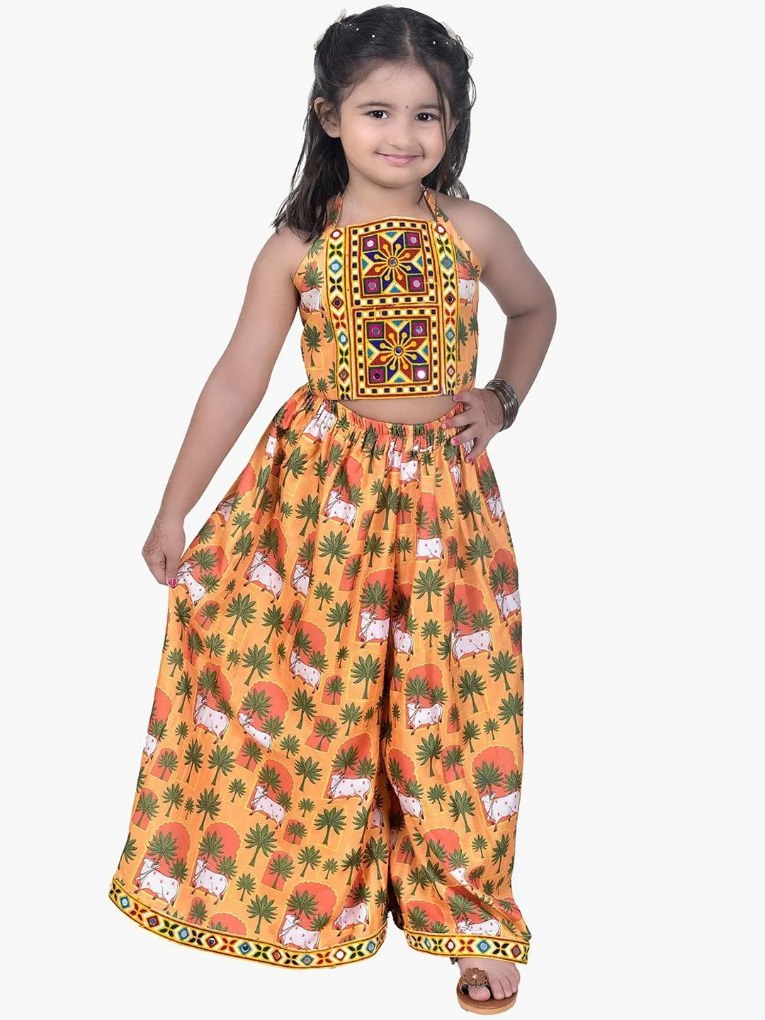 Girls Ethnic Motifs Printed Halter Neck Mirror Work Top & Palazzo