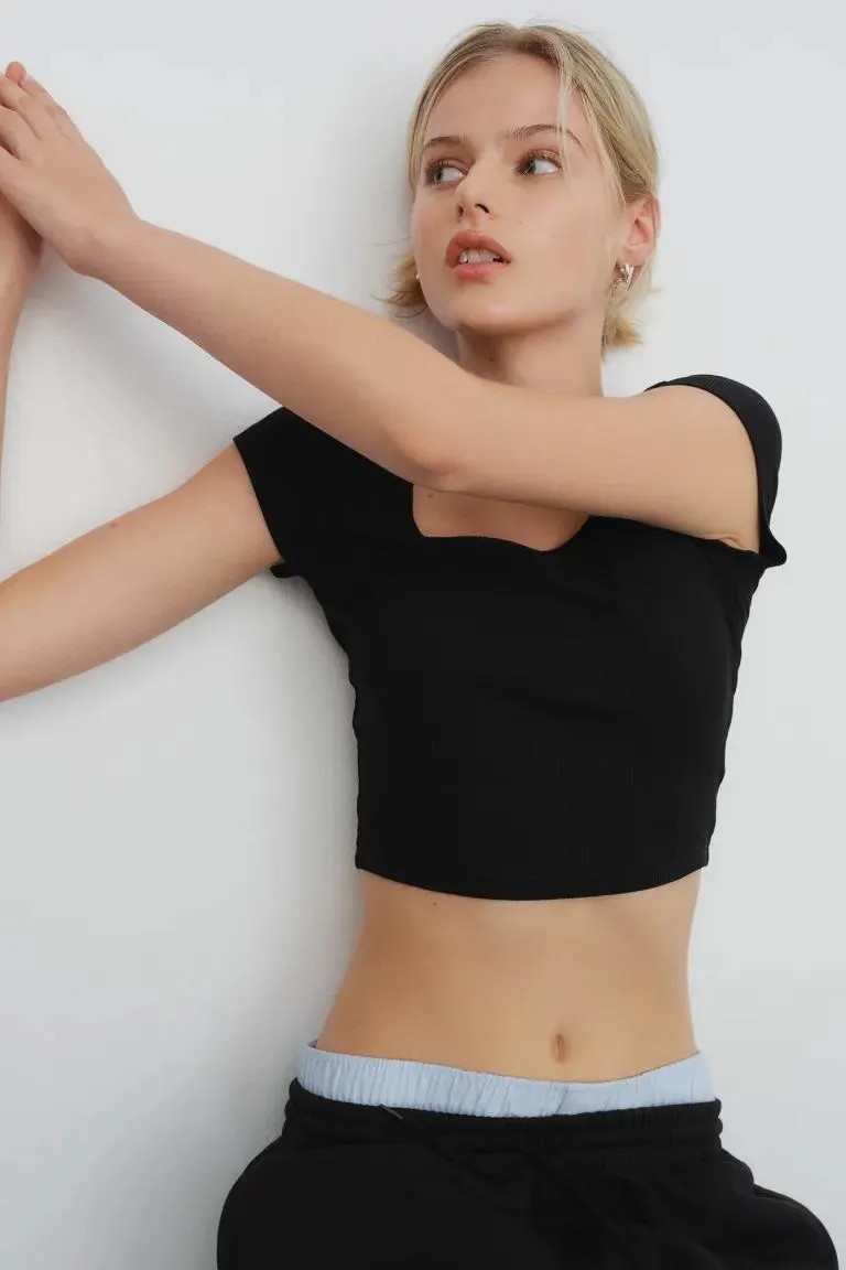 Cropped ribbed T-shirt