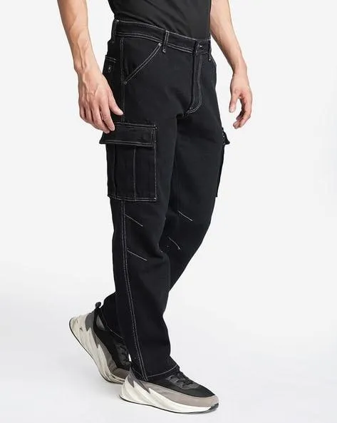 Men Relaxed Fit Jeans with Cargo Pockets