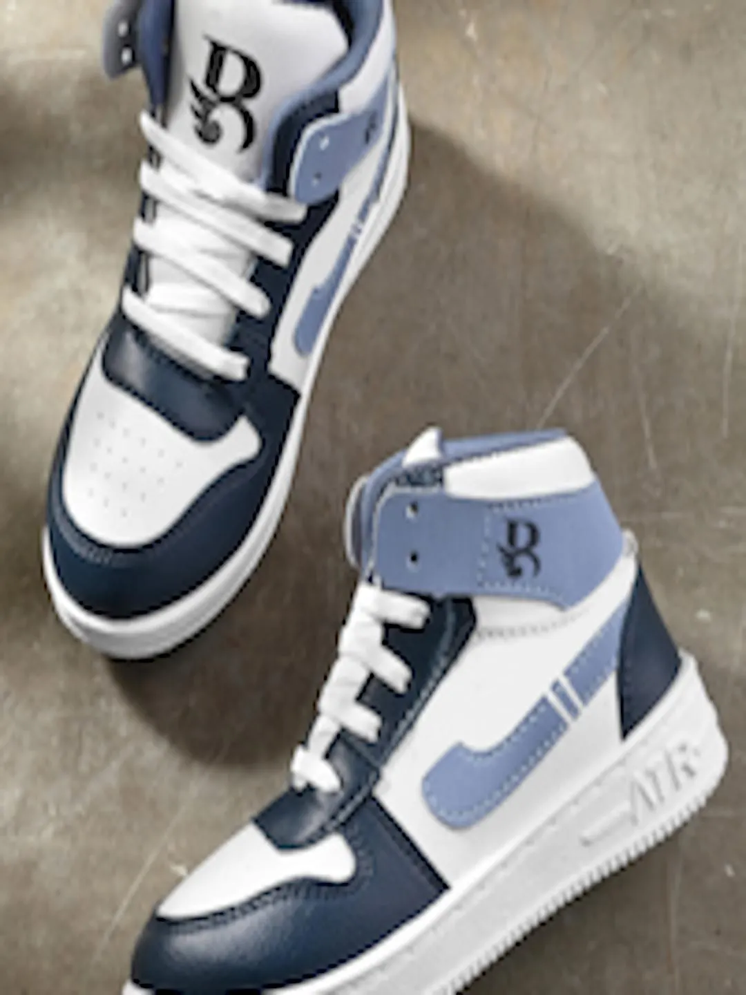 Kids Perforations Comfort Insole Basics Sneakers