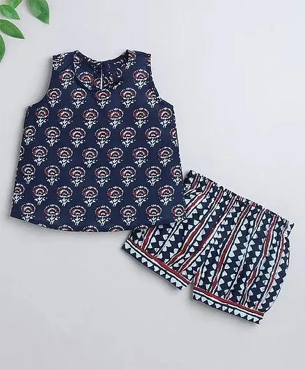 IndiUrbane Sleeveless Floral Motif Printed Cotton Knitted Top And Shorts - Navy Blue