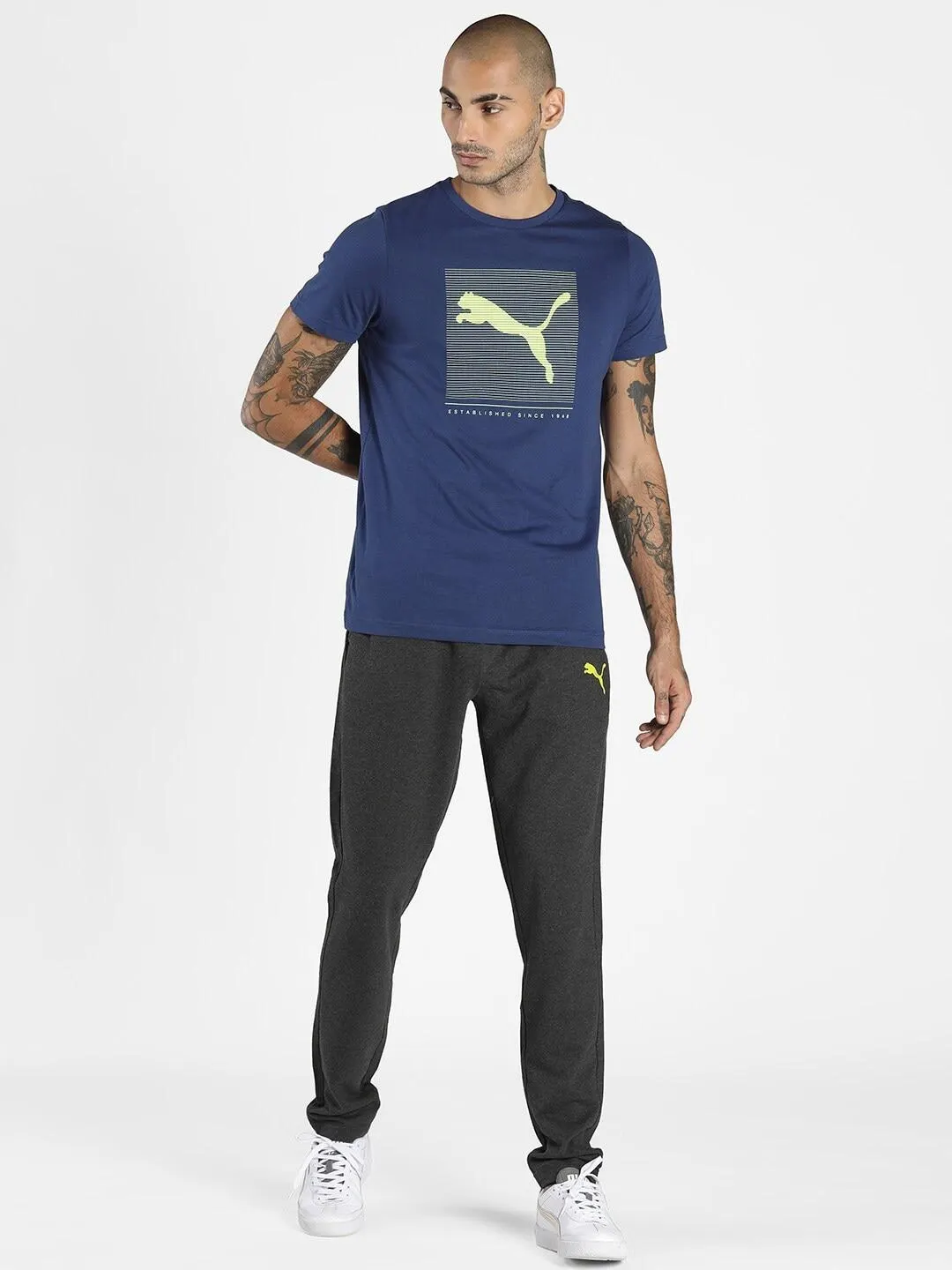 Men Blue & Fluorescent Green Printed Slim Fit Cotton T-shirt