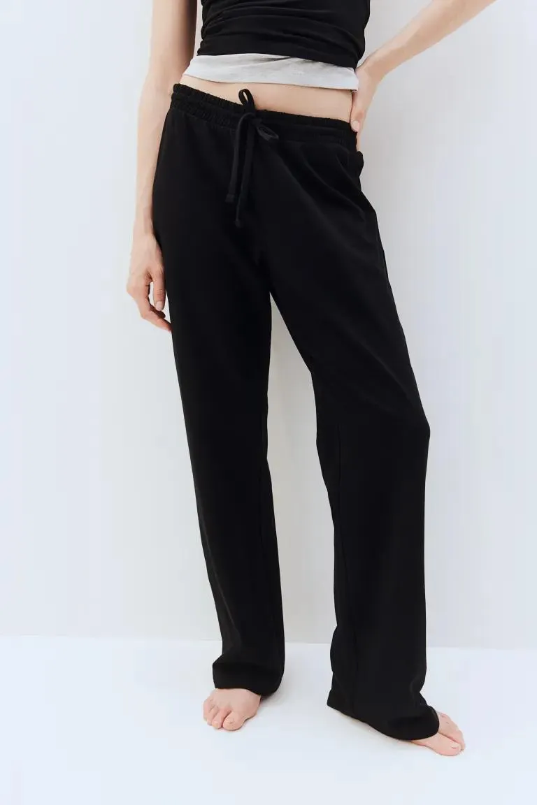 Straight sweatpants
