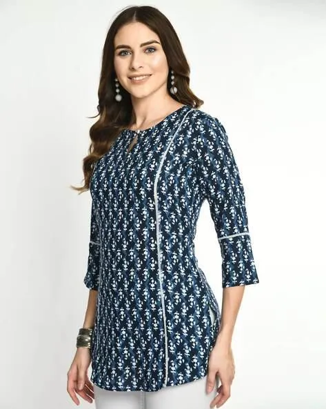 Women Striped Straight Tunic