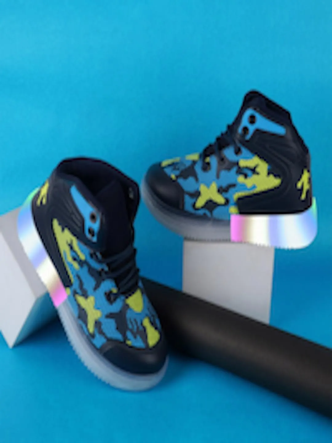 Kids Printed Lightweight Sneakers