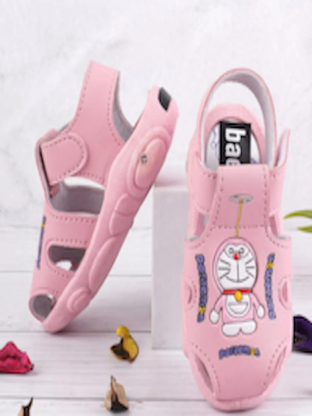 Kids Doraeman Printed Musical Sandals