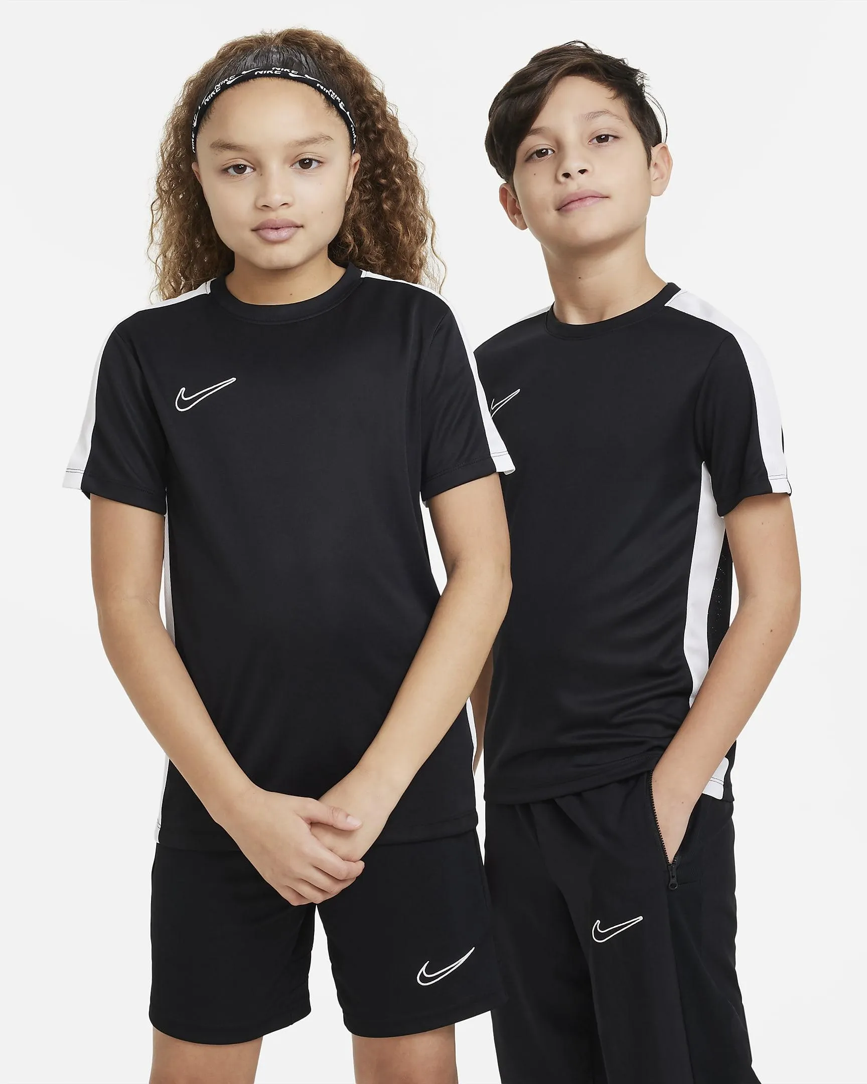 Nike Dri-FIT Academy23