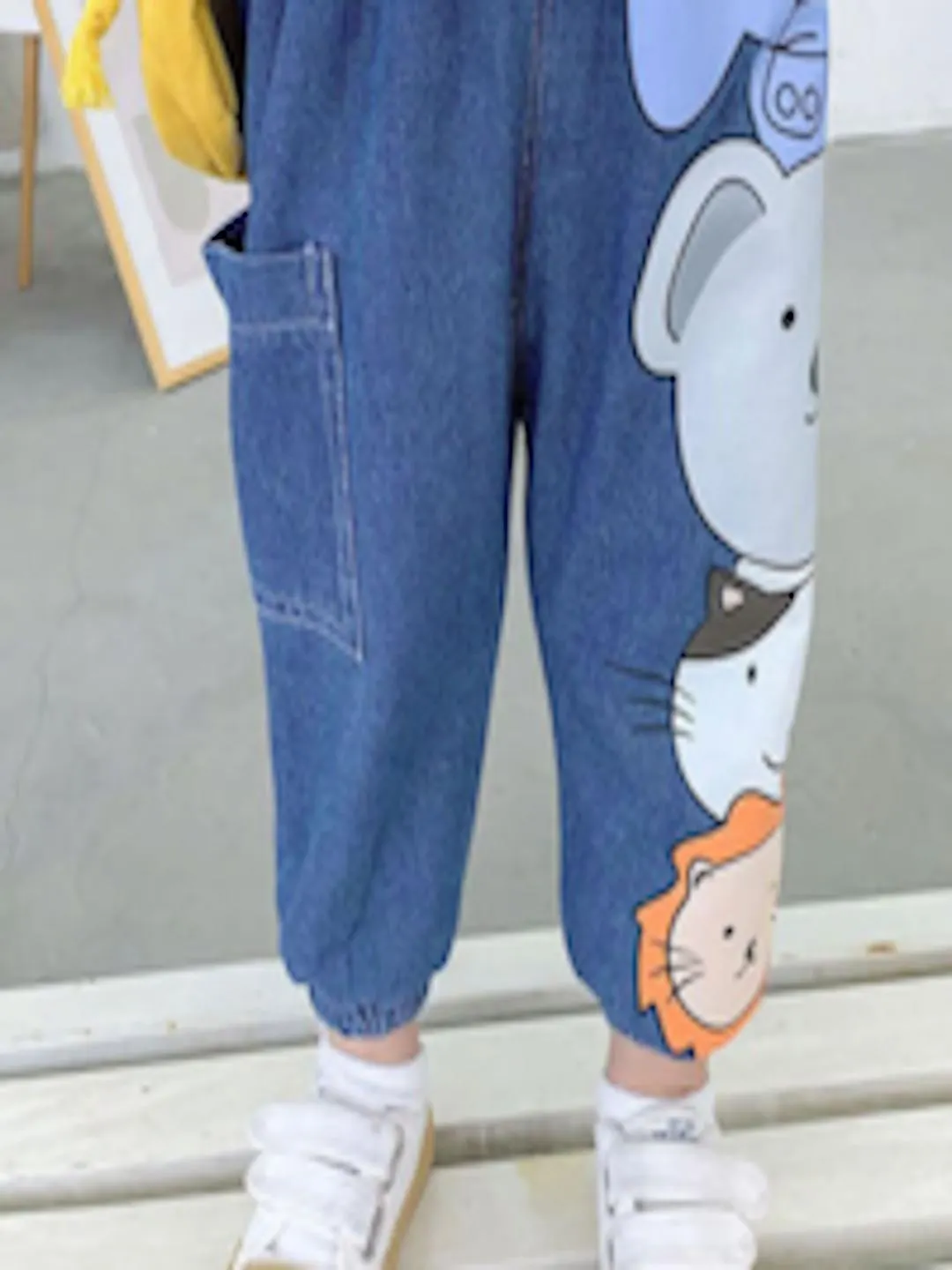 Boys Smart Mid-Rise Clean Look Printed Stretchable Joggers