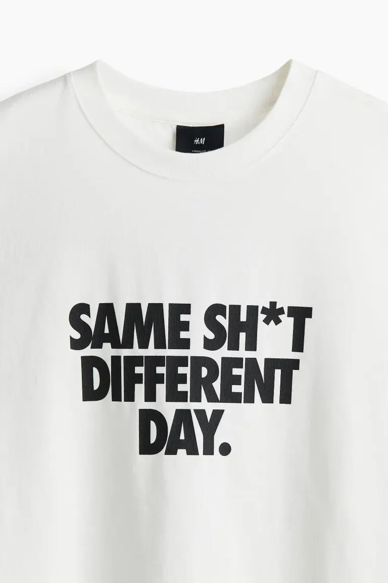 T-shirt Loose Fit με στάμπες