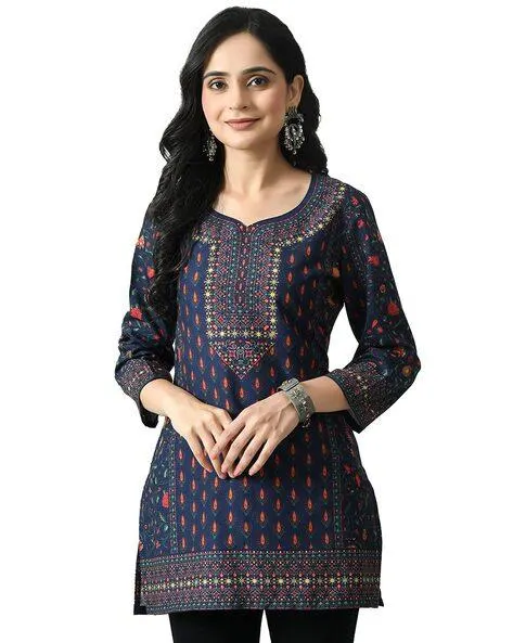 Women Printed Round-Neck Tunic