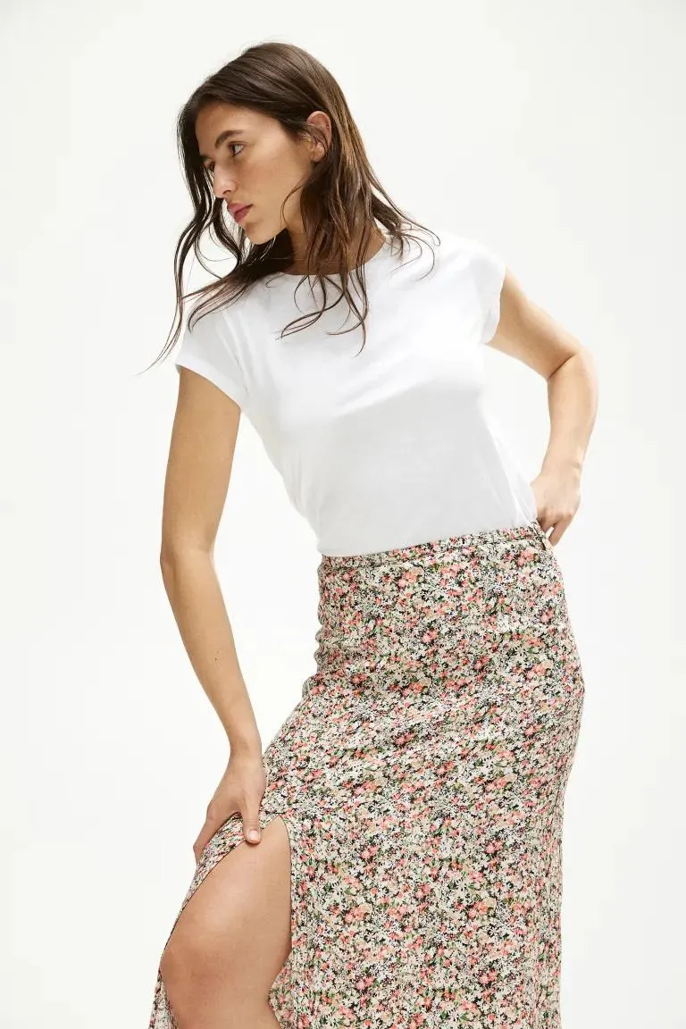 Crêpe skirt