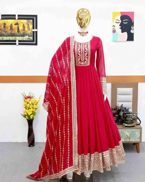 Women Embroidered Anarkali Kurti