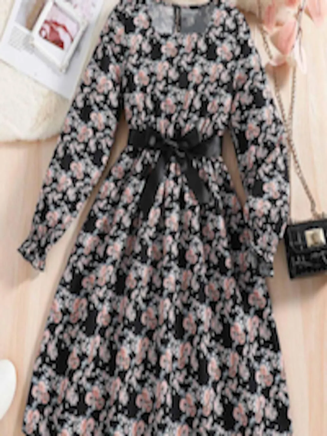 Girls Floral Print Cotton Fit & Flare Casual Dress Comes With A Belt