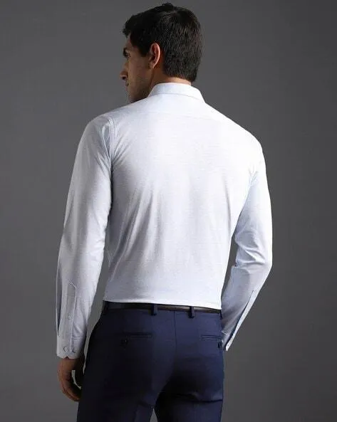 Men Slim Fit Cutaway Collar Shirt
