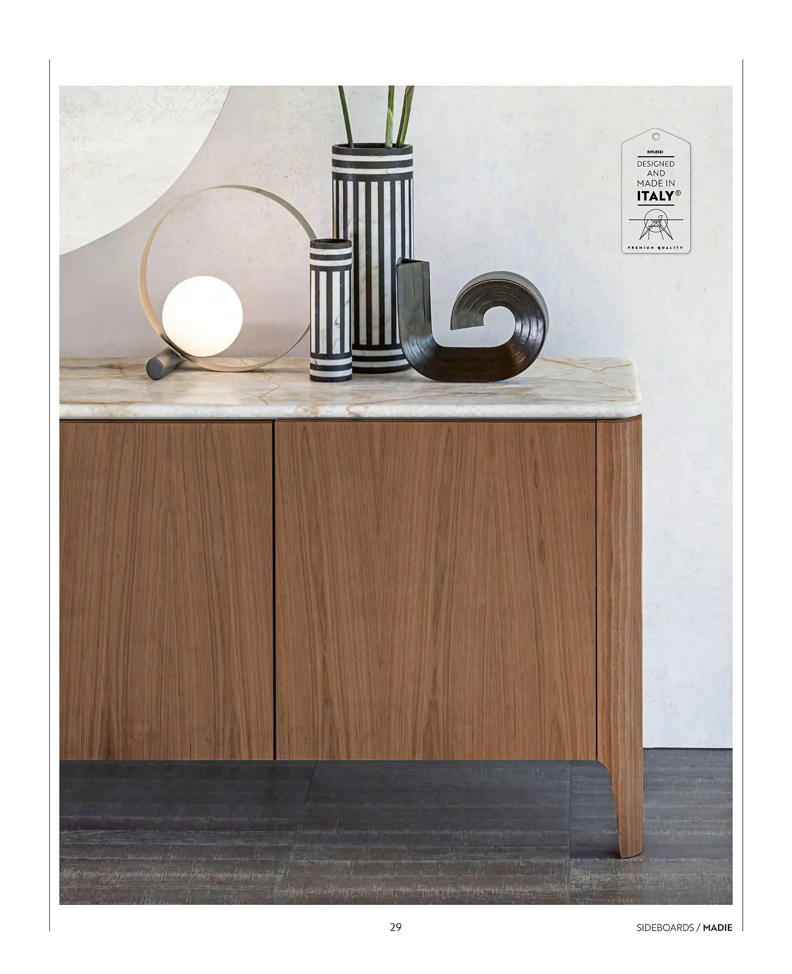 Volantino Riflessi da 26 febbraio a 28 dicembre di 2024 - Pagina del volantino 31