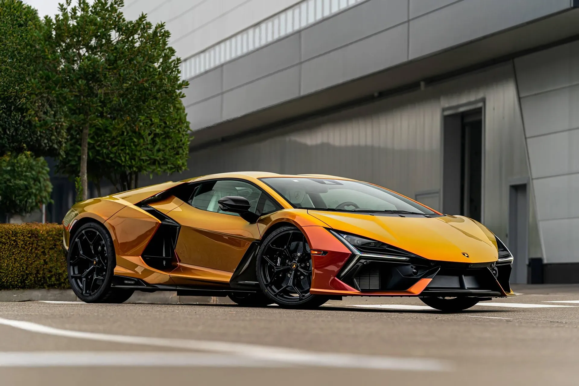 Volantino Lamborghini da 10 gennaio a 8 marzo di 2025 - Pagina del volantino 1