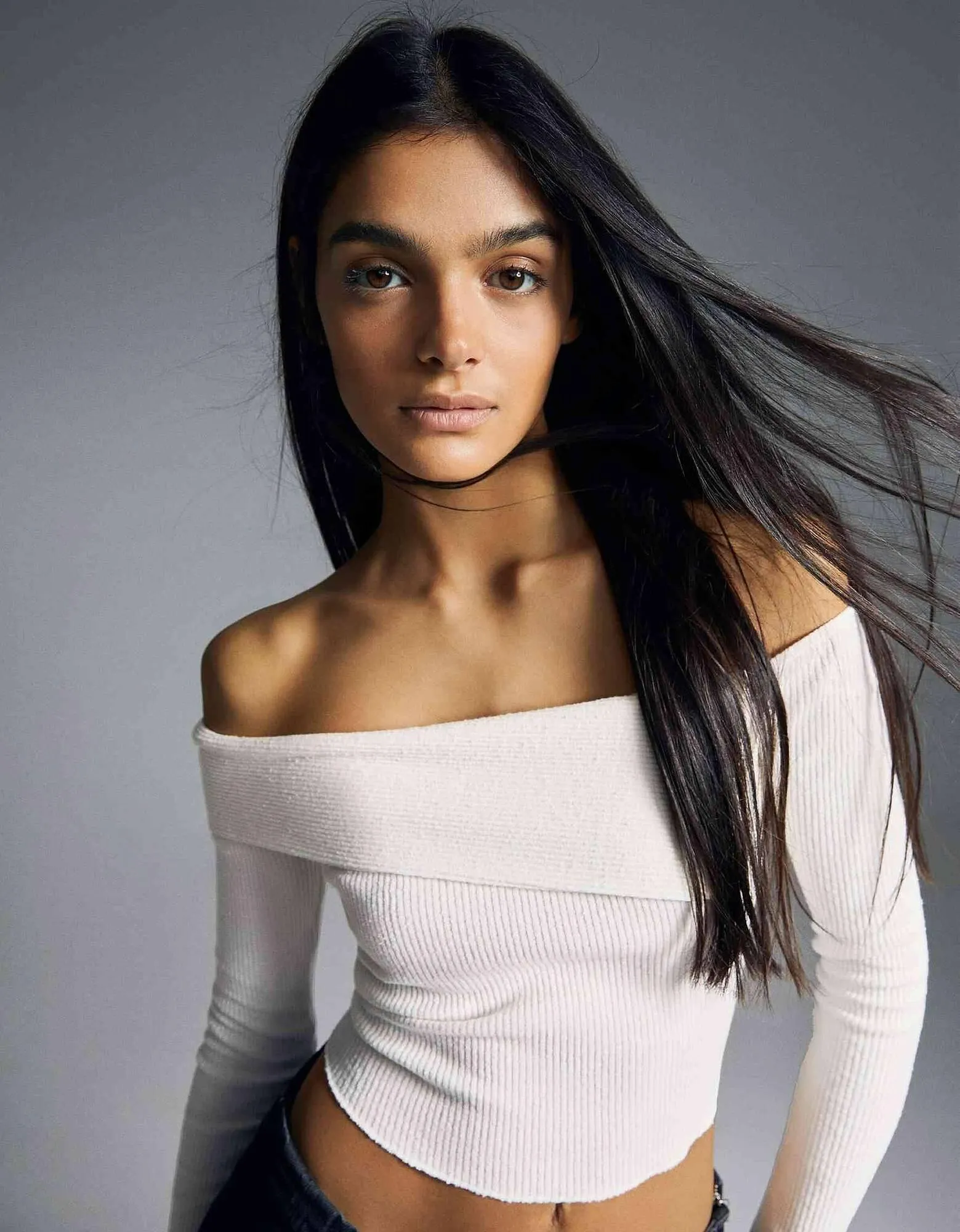 Volantino Bershka da 5 dicembre a 6 gennaio di 2024 - Pagina del volantino 2