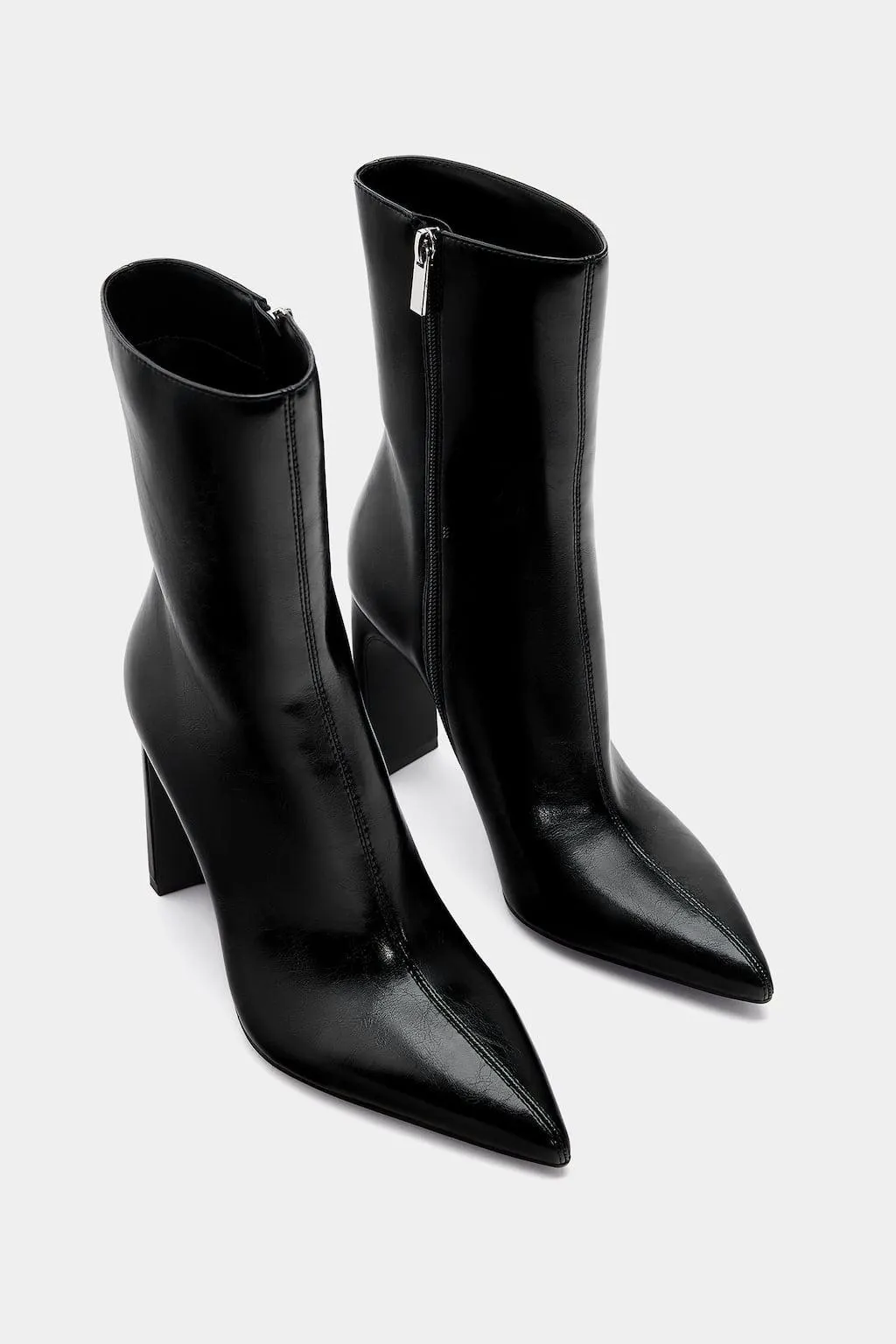 BOTINES TACÓN PUNTA FINA
