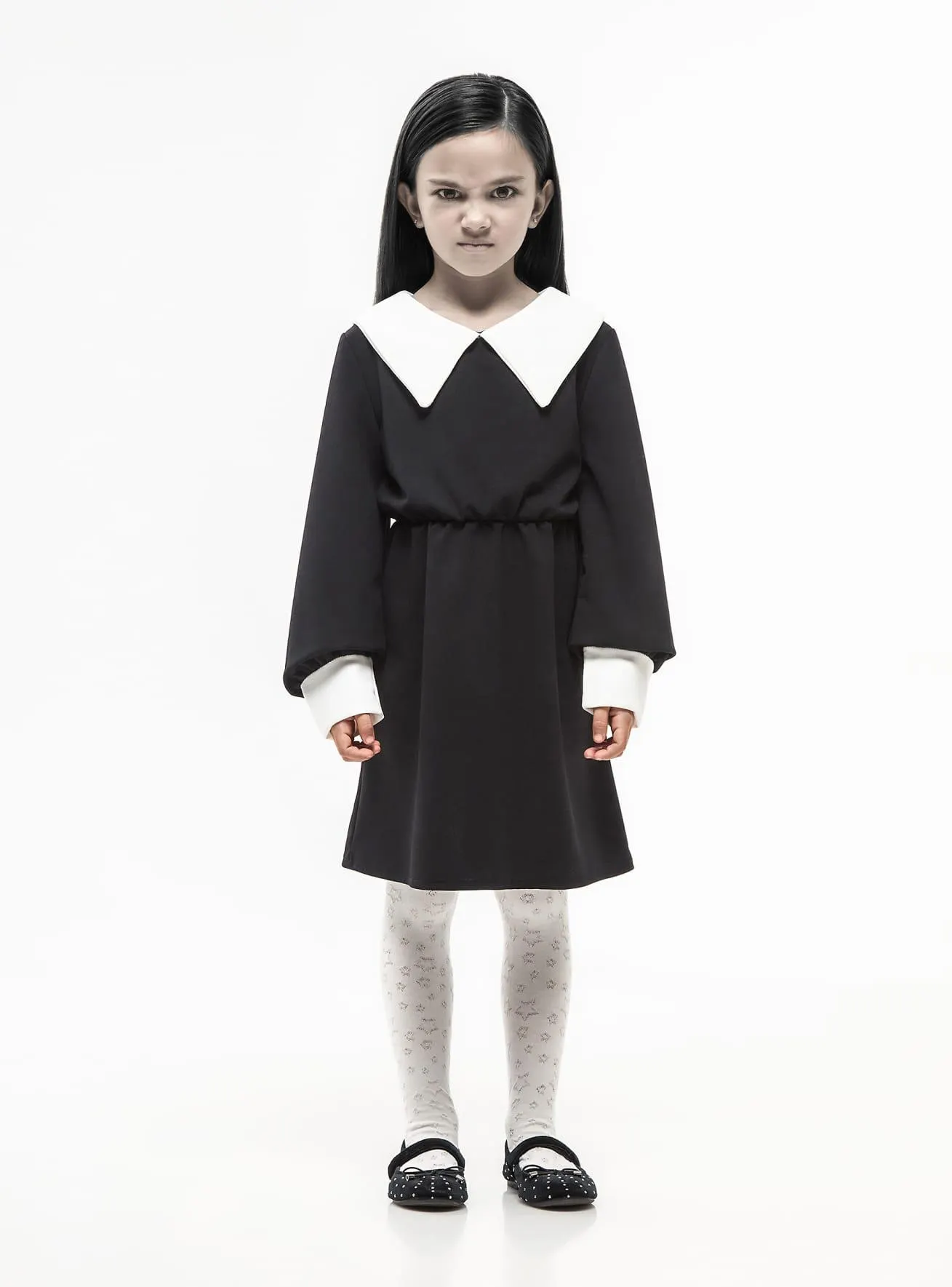 Vestito "Mercoledì" con colletto Var nero