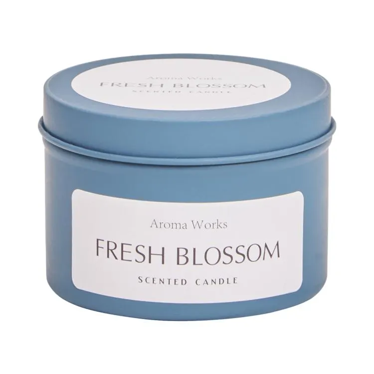 Candela profumata in lattina