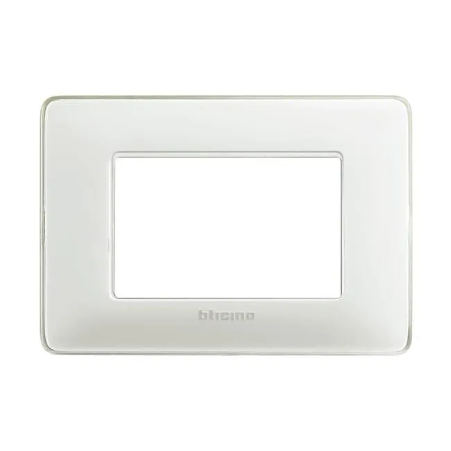 Placca 3 moduli serie Matix BTICINO bianco ghiaccio