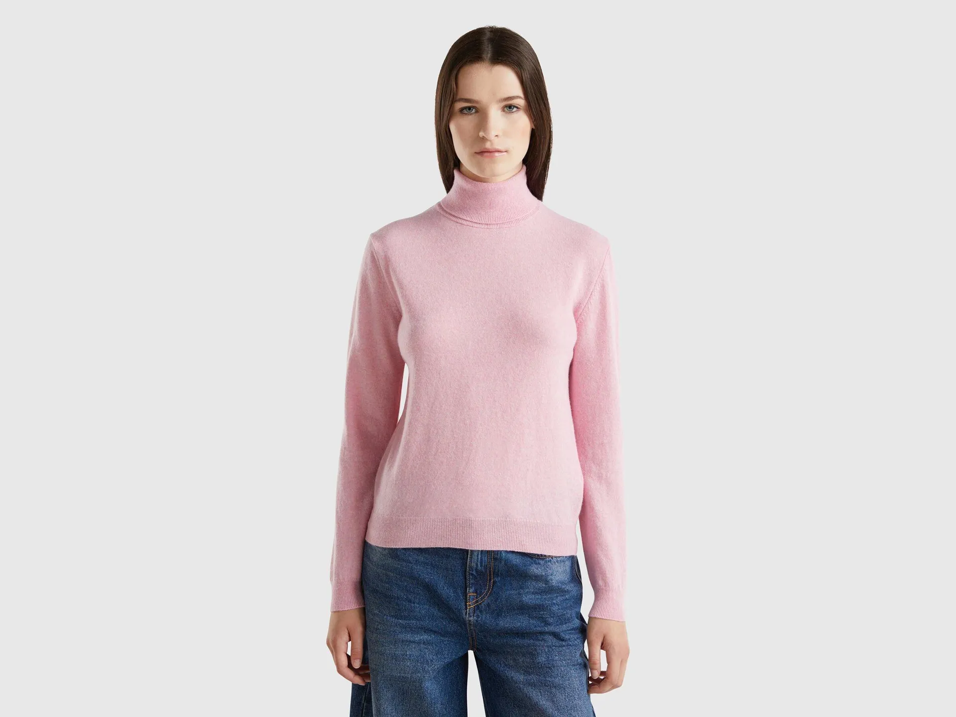 Maglione dolcevita rosa in pura lana Merino