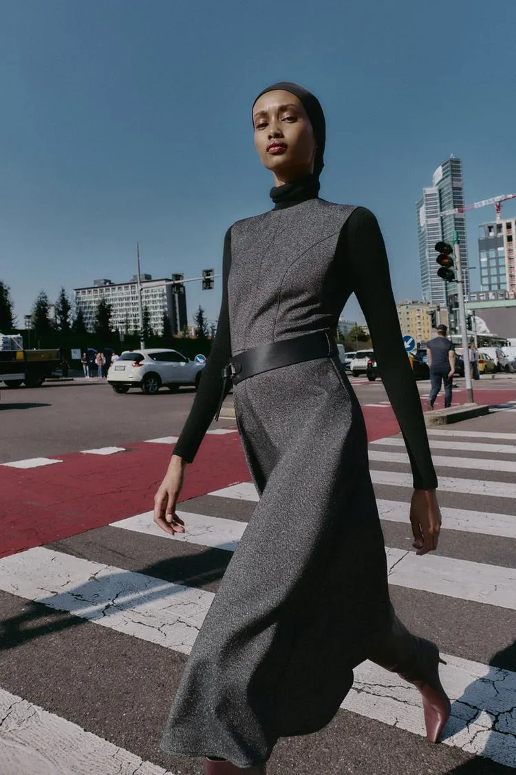 VESTITO MIDI MAREZZATO CINTURA