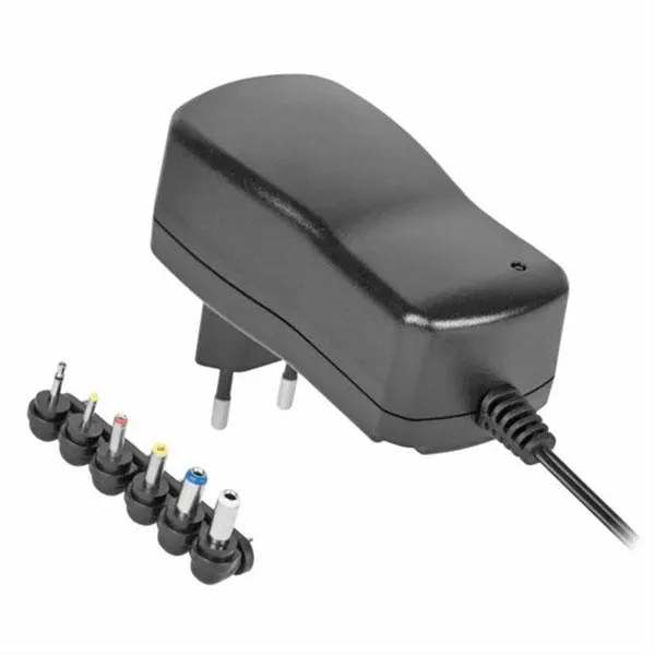 Alimentatore switching 3-12 V – 18 W – 6 plug intercambiabili