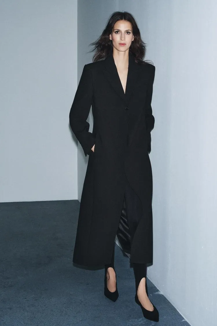 CAPPOTTO ATTILLATO CON BOTTONE ZW COLLECTION