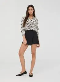 Camicia ampia floreale Var nero