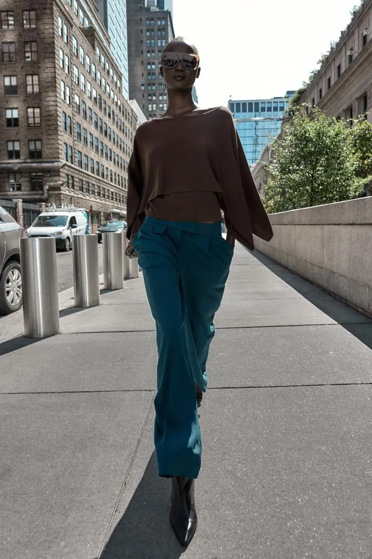 PANTALONI LARGHI CON PINCES