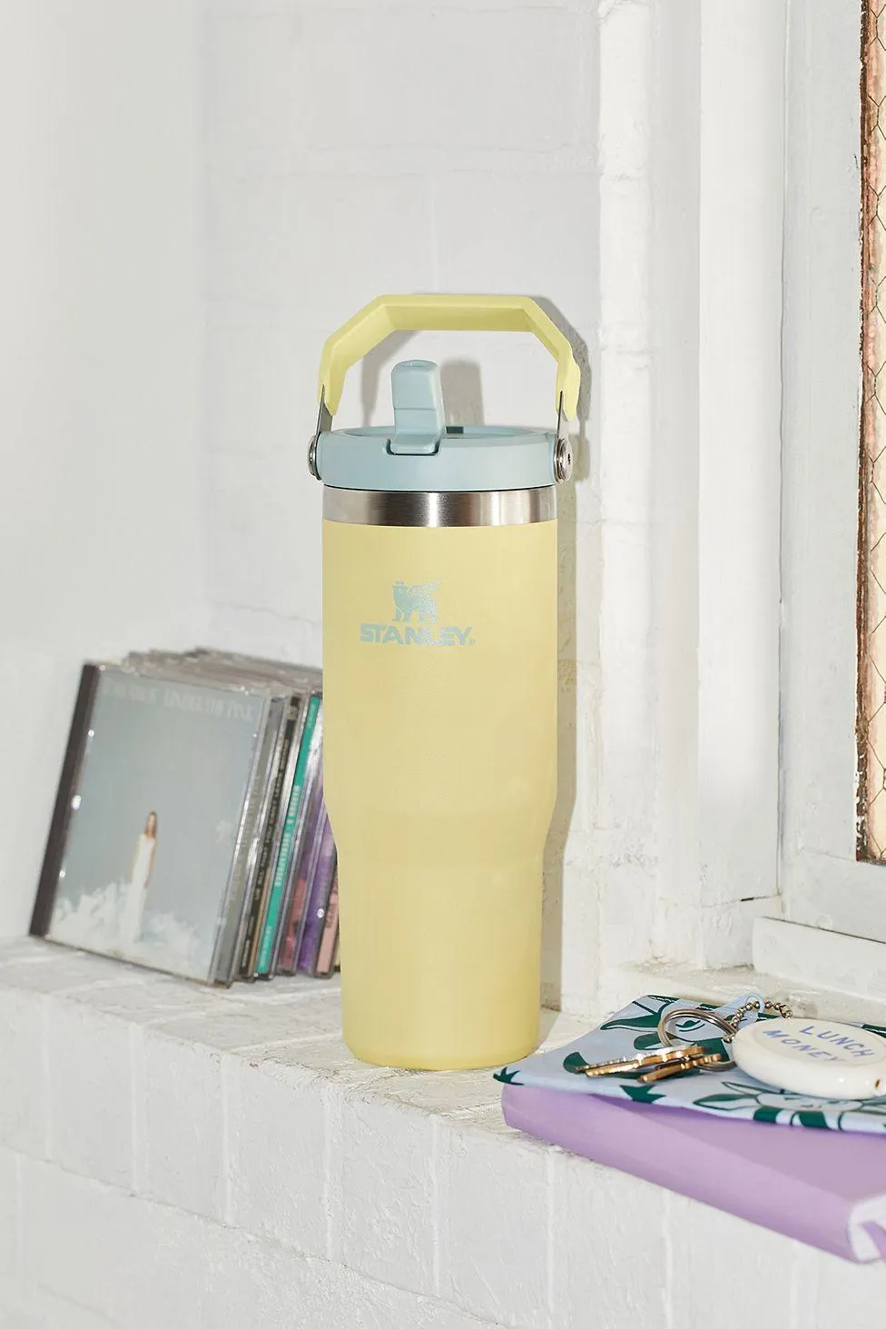 Stanley Pomelo Classic Iceflow Flip Straw 0.8L / 30oz Tumbler