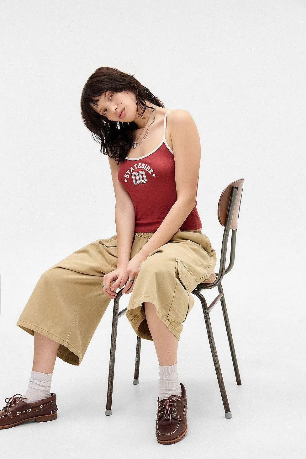 Top Canotta UO Stateside con Applicazioni