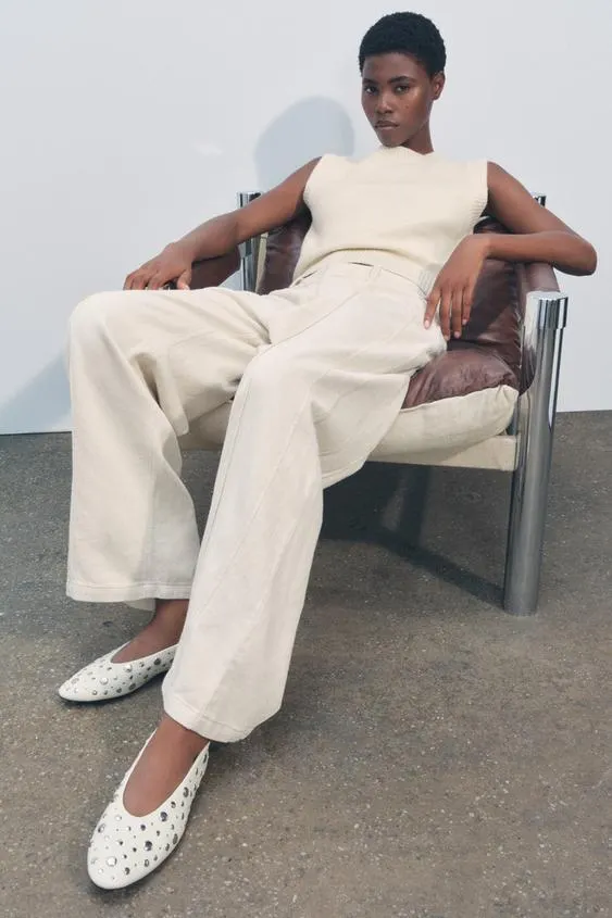 POCHI PEZZI / DAL 23.10 AL 10.01