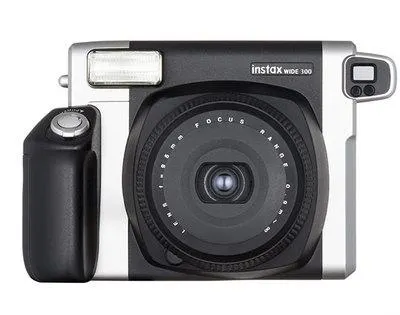 Tipo di alimentazione Batterie alcaline da 1,5 V / AA LR6 Capacità: 10 confezioni di film (in base alla nostra società di ricerca)