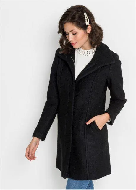 Cappotto corto bouclé